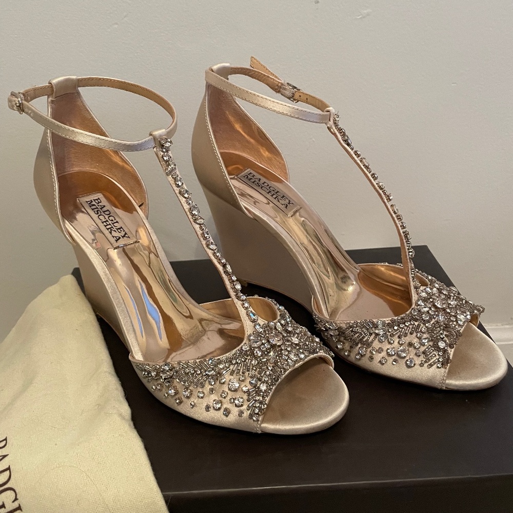 Badgley Mischa "Sarah" Satan Wedge